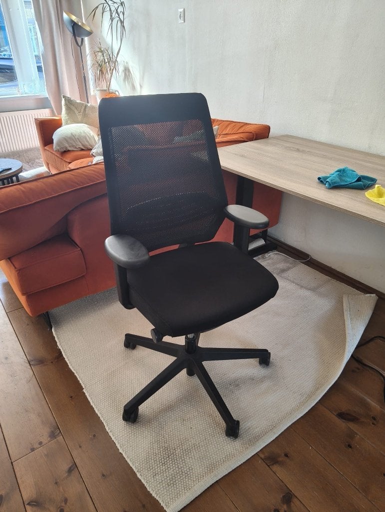 Super lekker zittende Bureaustoel Interstuhl Joyceis3, Huis en Inrichting, Bureaustoelen, Ophalen, Zwart, Zo goed als nieuw, Bureaustoel