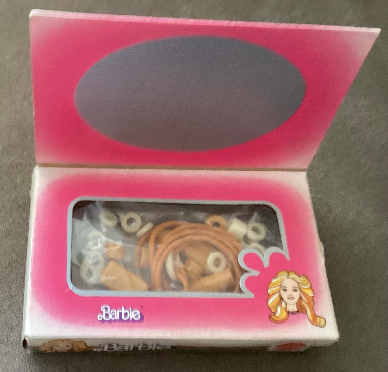Barbie Mattel zeer zeldzaam 1979 kralendoosje #2903, Italy, Verzamelen, Ophalen, Nieuw, Fashion Doll
