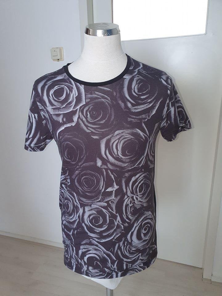 Coolcat T-shirt met rozenprint - Maat S, Kleding | Heren, Zwart, Ophalen of Verzenden, Maat 46 (S) of kleiner, Coolcat