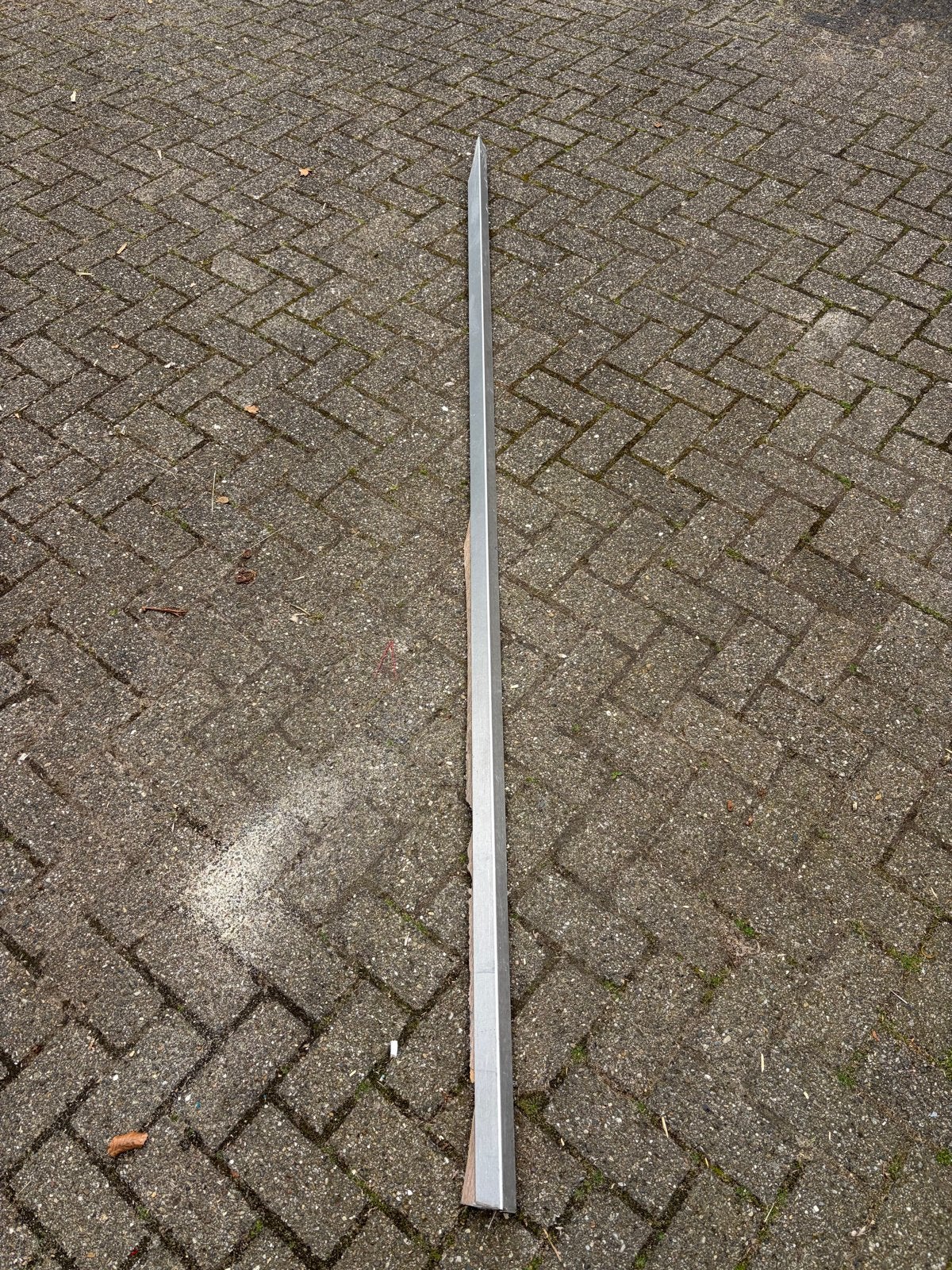 RVS hoeklijn 40x40 gebruikt als afwerklijst L 240cm, Doe-het-zelf en Verbouw, Ophalen, Overige materialen, Gebruikt, Overige typen