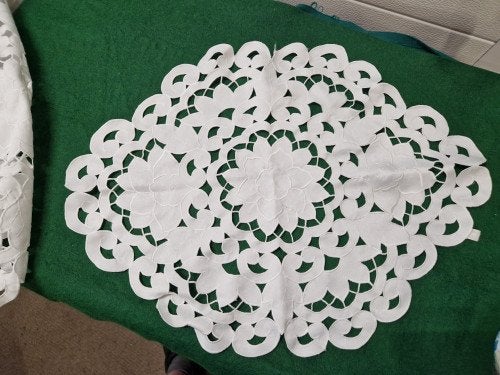 tafelkleed open bloem ovaal, Ophalen of Verzenden, 'T Olde Gre-j, Info@toldegrej.nl, Endepoelstraat 20f Didam