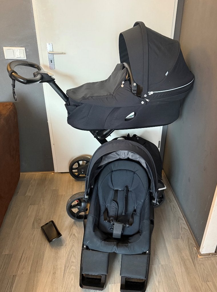 En ZGAN Stokke Xplory V6 kinderwagen Combiwagen en reiswieg, Ophalen, Zo goed als nieuw, Overige merken, Met reiswieg