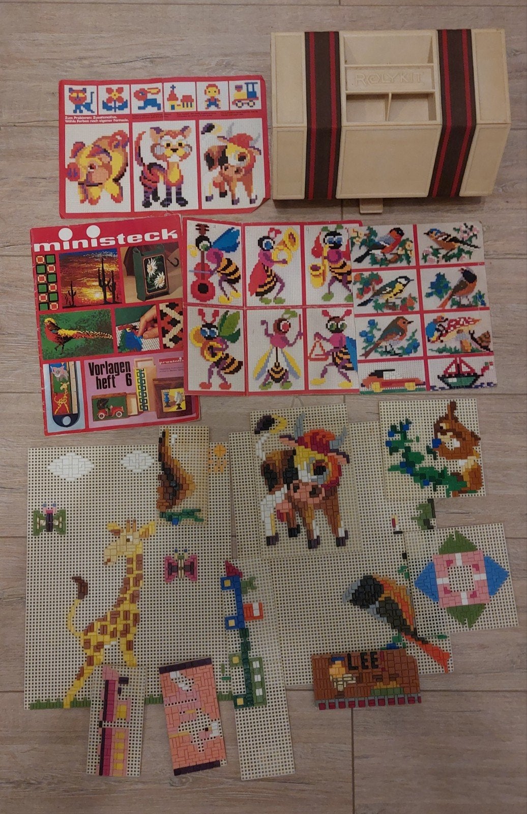 Ministeck set met platen, voorbeelden en Rolykit, Ophalen of Verzenden, Gebruikt, Box-set