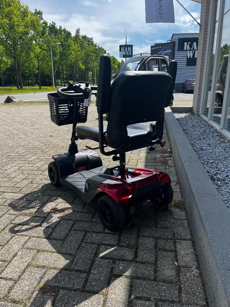 CTM HS-328 Scootmobiel, 10 km/u of minder, Zo goed als nieuw, CTM, 36 t/m 45 km