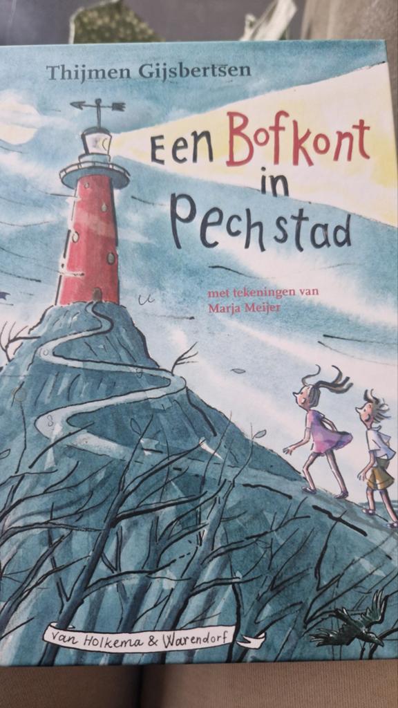 Een Bofkont in Pechstad - Thijmen Gijsbertsen (Kinderboek), Ophalen of Verzenden, Zo goed als nieuw, Thijmen Gijsbertsen, Fictie algemeen