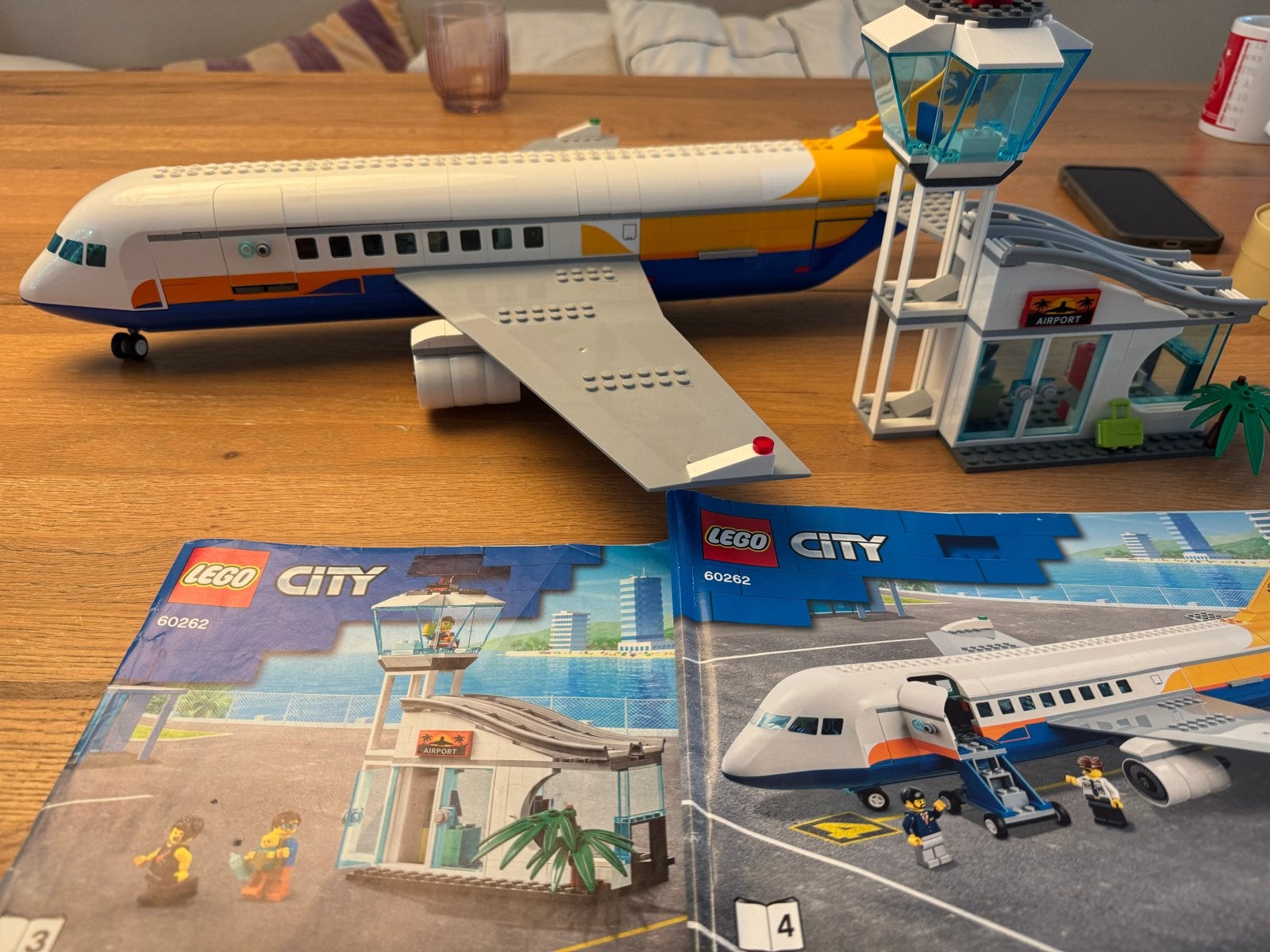 Lego City 60262 Vliegtuig en Vliegveld, Lego, Ophalen of Verzenden, Complete set, City
