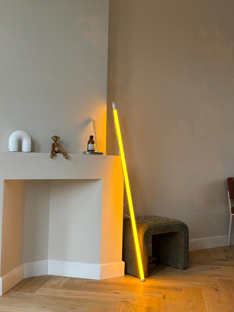 HAY Kleurlamp  - Designer Item - Geel Neon Tube, Ophalen, Zo goed als nieuw, Kunststof, 100 tot 150 cm