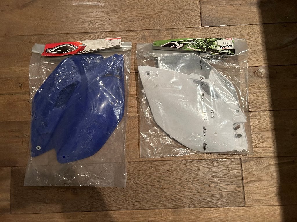 Zijkappen Yamaha YZF 250/450 '03-05 blauw / wit, Ophalen of Verzenden