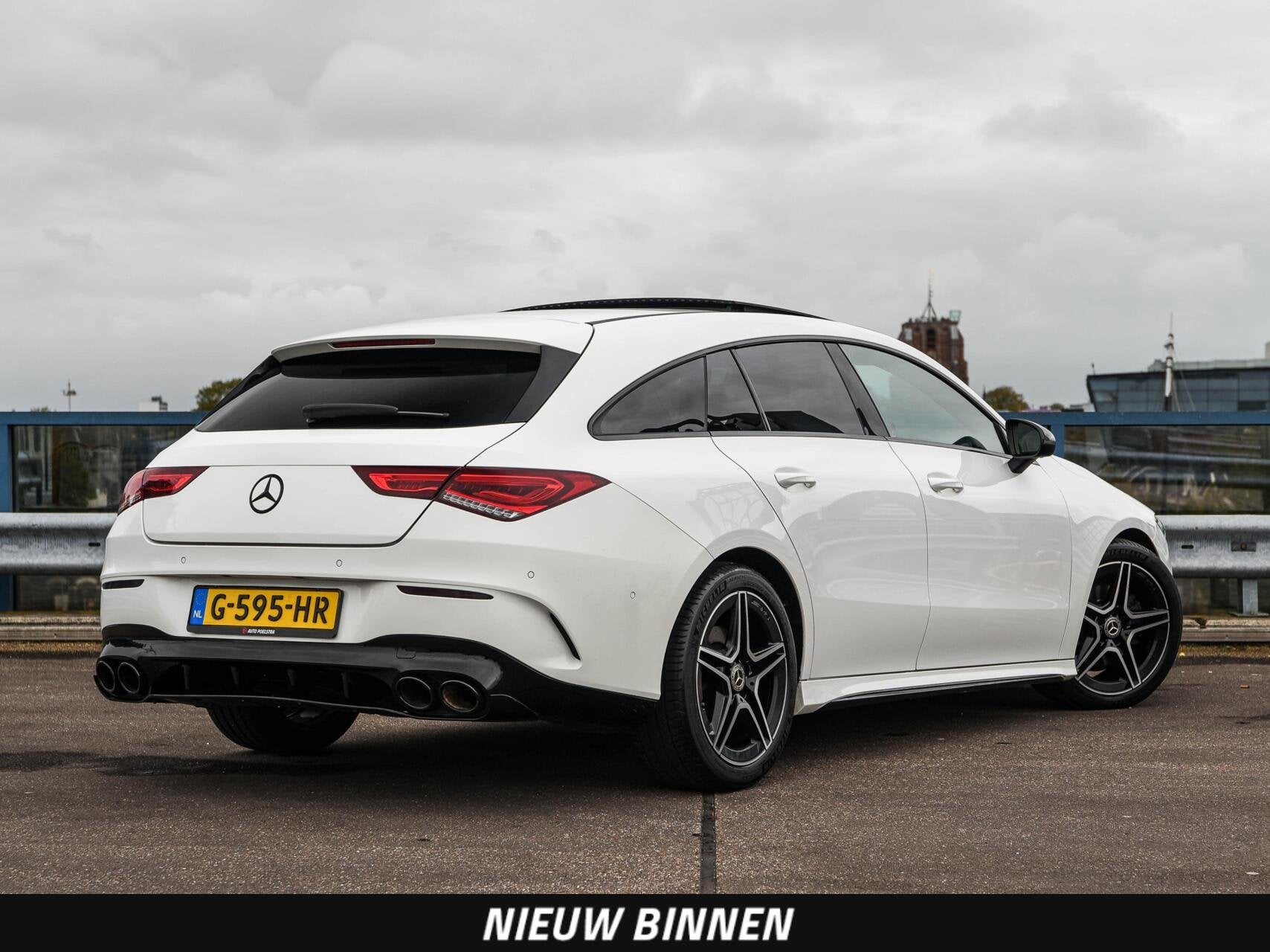 Mercedes-Benz CLA-klasse Shooting Brake 180 AMG Panoramadak, Auto's, CLA, 136 pk, Gebruikt, 4 cilinders
