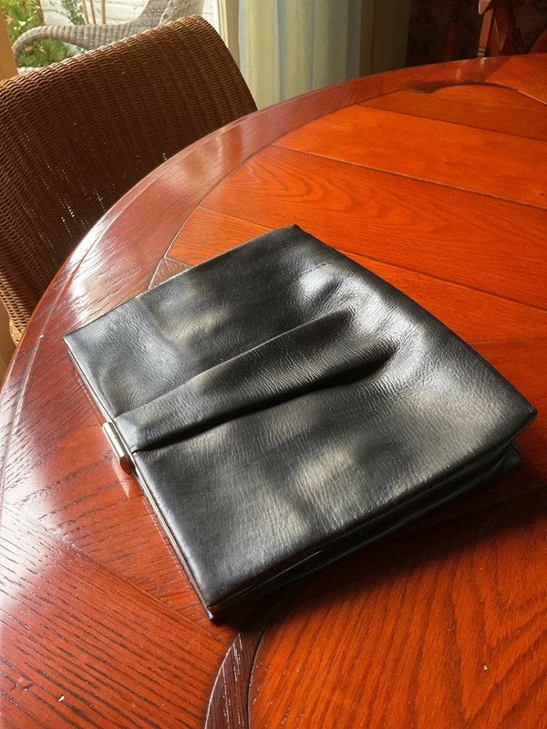 HEEL MOOI ZWART LEREN TASJE/CLUTCH JAREN 40/50, Ophalen of Verzenden, Gebruikt, Zwart, Avondtasje