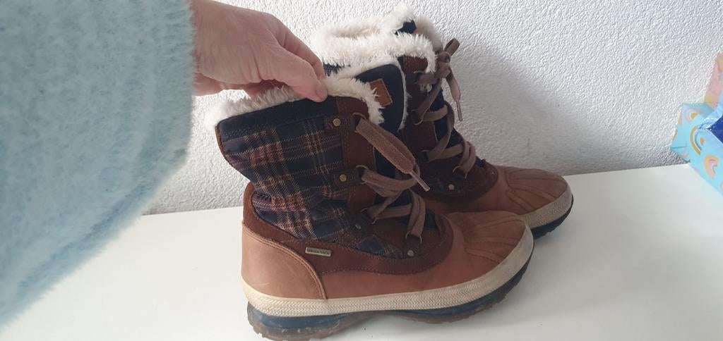 Geox warme winterlaarzen maat 37, Ophalen of Verzenden, Zo goed als nieuw, Zwart, Sneakers of Gympen