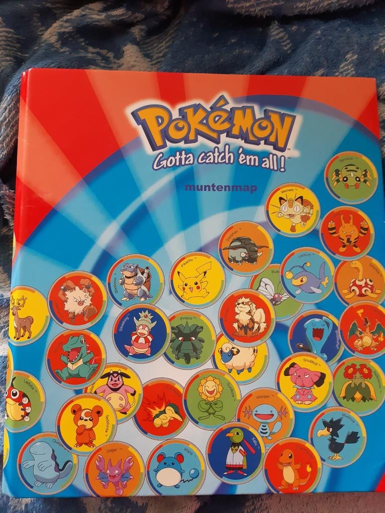 Pokemon munten, Verzamelen, Flippo's, Ophalen of Verzenden, Verzameling, Met verzamelmap(pen)