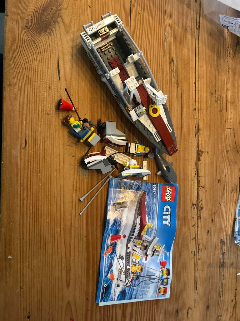 Lego City 60147 - Boot met Haai, Ophalen of Verzenden, Gebruikt, Complete set, Lego