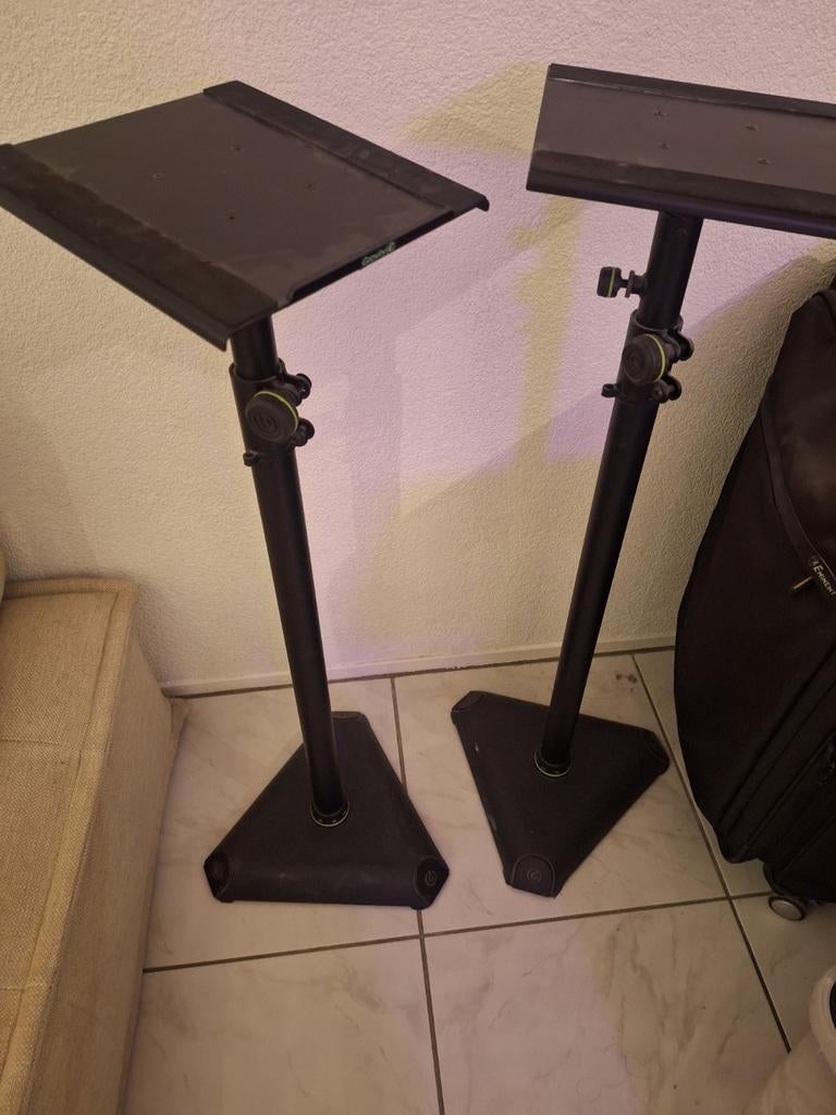 Speaker stands - Set van 2, Ophalen of Verzenden, Zo goed als nieuw, Instrumentstandaard, Speaker