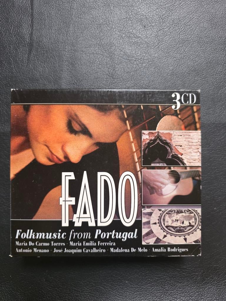 Fado - Folk Music from Portugal - 3CD Boxset, Ophalen of Verzenden, Zo goed als nieuw, Europees, Boxset