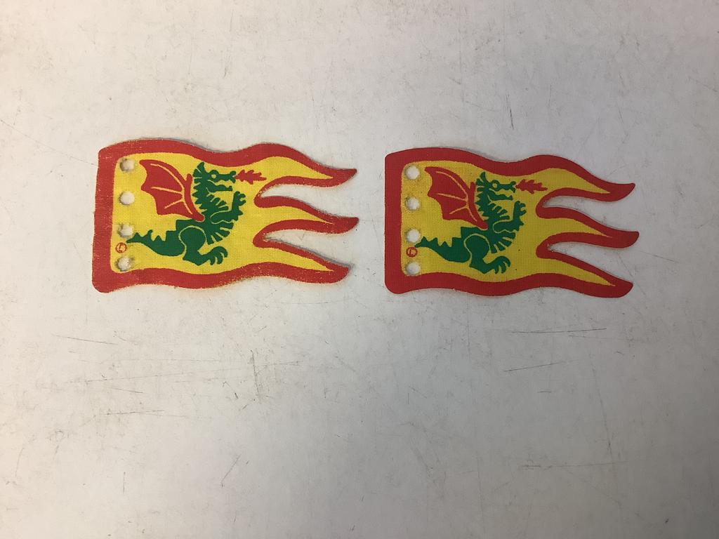 Lego vlag Castle Royal Knights gele vlag met groene draak, Ophalen of Verzenden, Gebruikt, Losse stenen, Lego