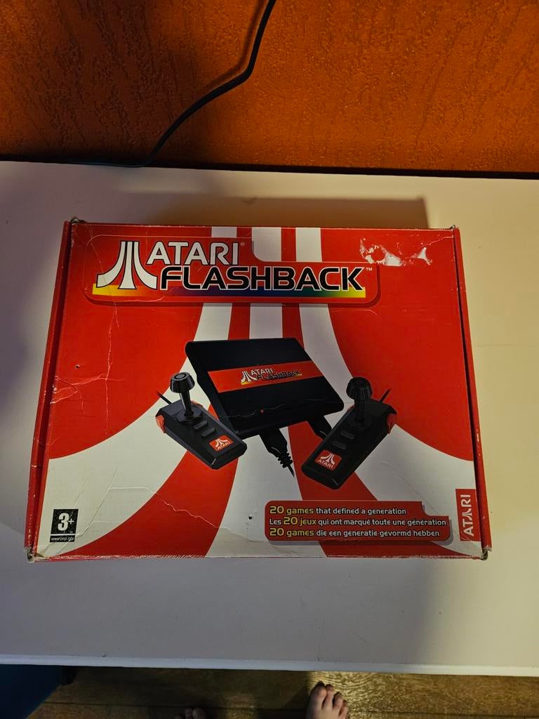 Atari Flashback, Spelcomputers en Games, Spelcomputers | Atari, Ophalen of Verzenden, Gebruikt, Zonder controller, Atari 2600