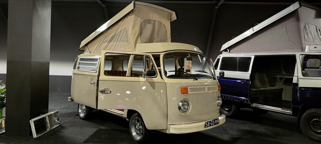 Volkswagen t2 camper  vw t2 vw t2b gerestaureerd  zeer mooi!, Caravans en Kamperen, Chemisch toilet, Volkswagen, Handgeschakeld