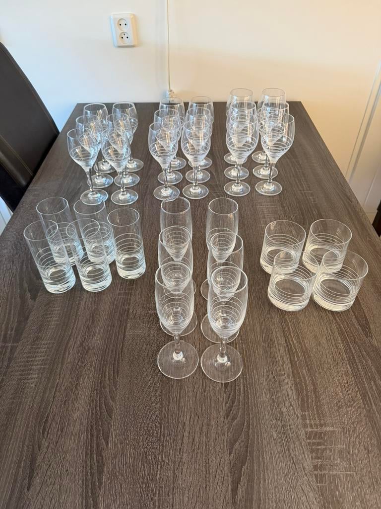 Schott Zwiesel Glasservice, Huis en Inrichting, Keuken | Servies, Ophalen, Overige typen, Overige stijlen, Glas
