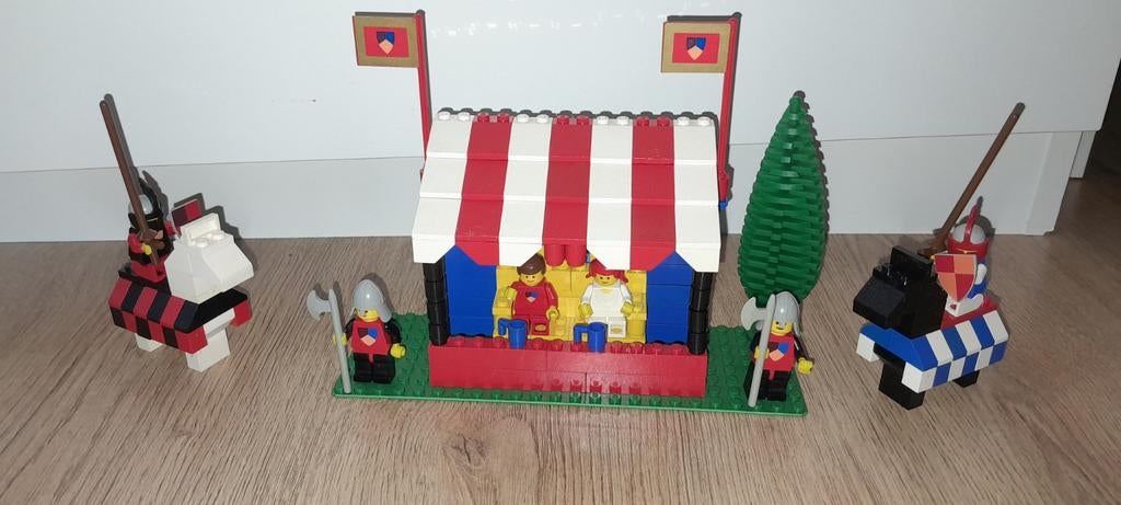 Lego ridders classic 6083 knights 100% compleet 383 netjes, Ophalen of Verzenden, Zo goed als nieuw, Complete set, Lego