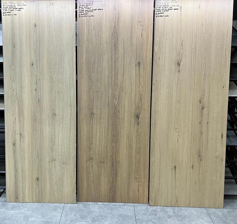 Laminaat Tamims Oak 184,5cm X 32,9cm brede X 10mm dik, Bruin, 75 m² of meer, Nieuw, Laminaat