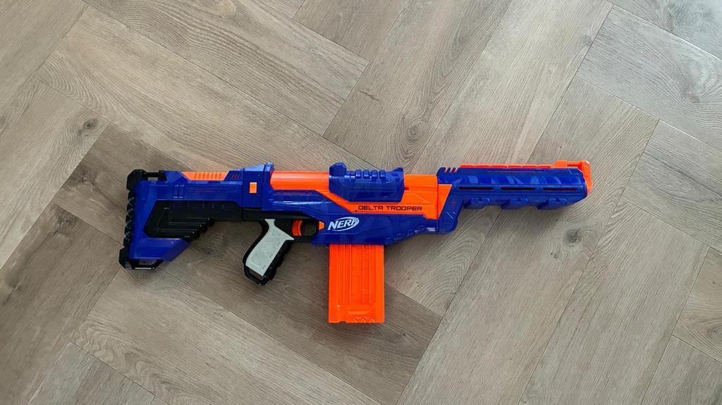Nerf N- strike Elite Delta Trooper, Kinderen en Baby's, Speelgoed | Buiten | Actiespeelgoed, Ophalen of Verzenden, Gebruikt