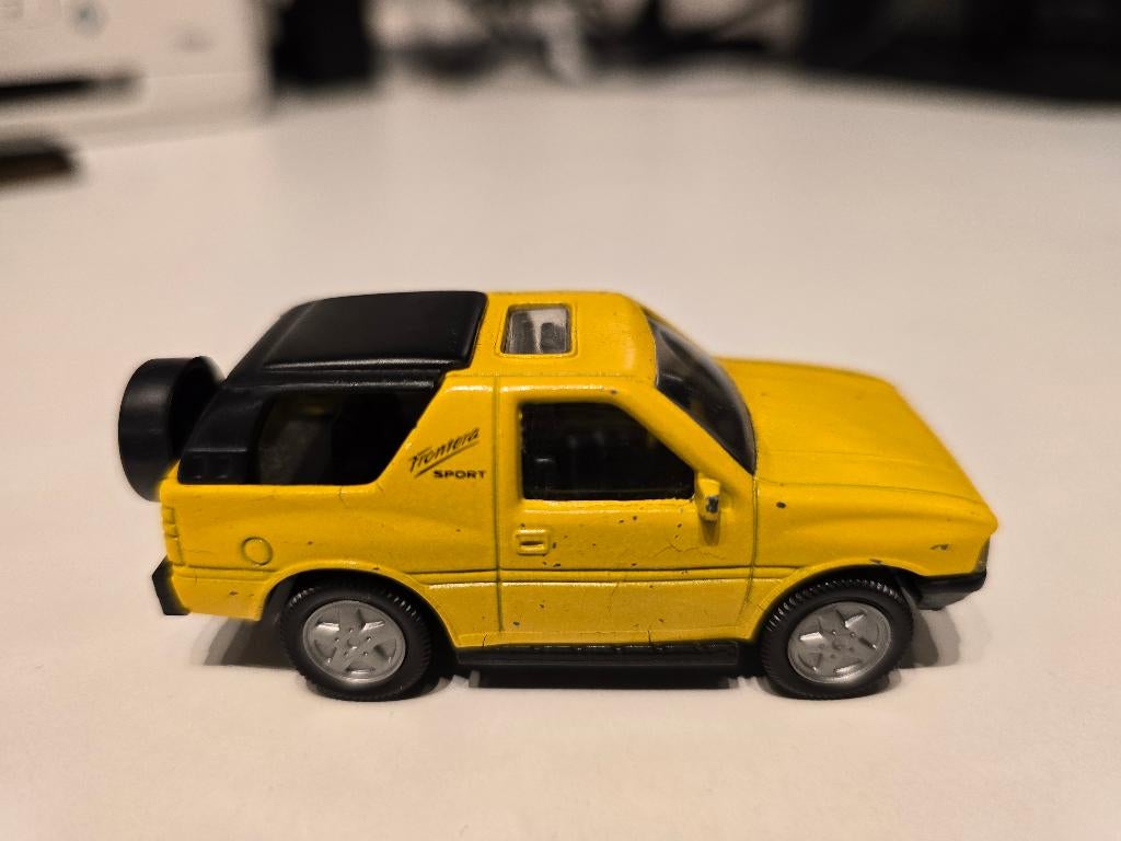 Opel Frontera Sport 1/64 siku, Ophalen of Verzenden, Gebruikt, Auto