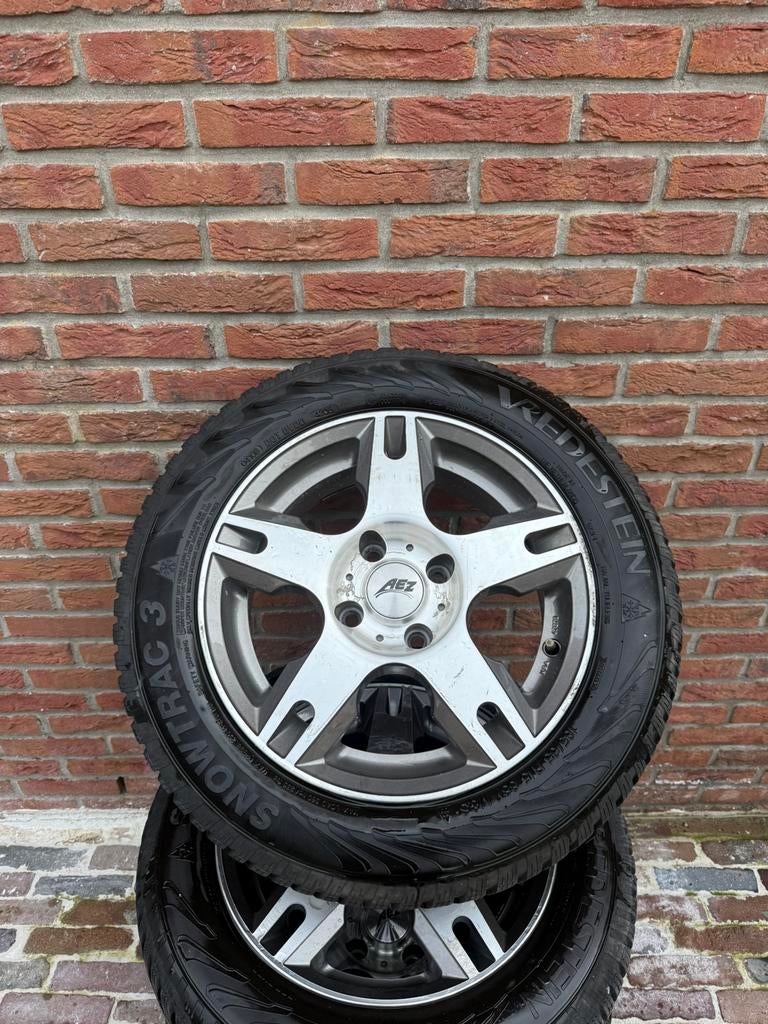 Winterbanden vredestein 185/65 7mm profiel. +aez velgen, Ophalen, 15 inch, Velg(en), 185 mm
