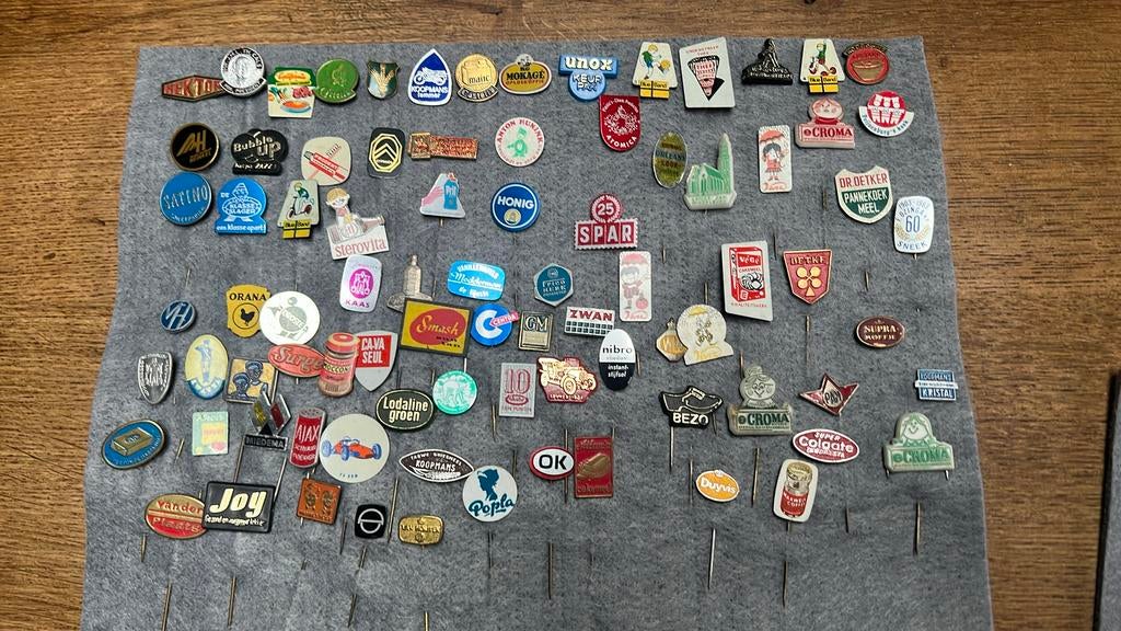Pins / speldjes Verzameling Supermarkt Producten, Verzenden, Gebruikt, Merk, Speldje of Pin