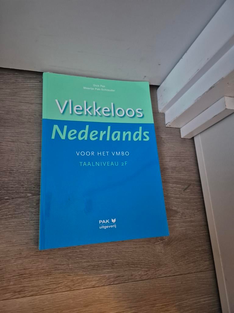 Vlekkeloos Nederlands VMBO 2F - Leerboek, Boeken, Schoolboeken, VMBO, Dick Pak, Maartje Pak-Schreuder, Ophalen of Verzenden, Zo goed als nieuw