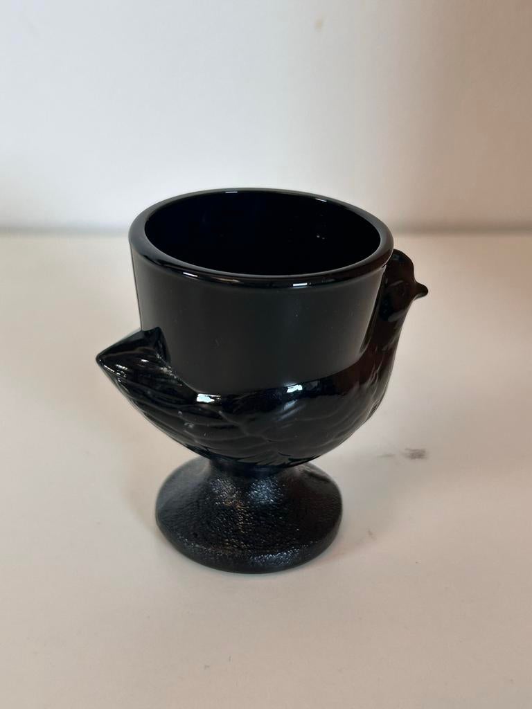 Vintage Zwart Glazen Kip Eierdopje, Huis en Inrichting, Ophalen of Verzenden, Glas, Overige stijlen, Glas of Glazen