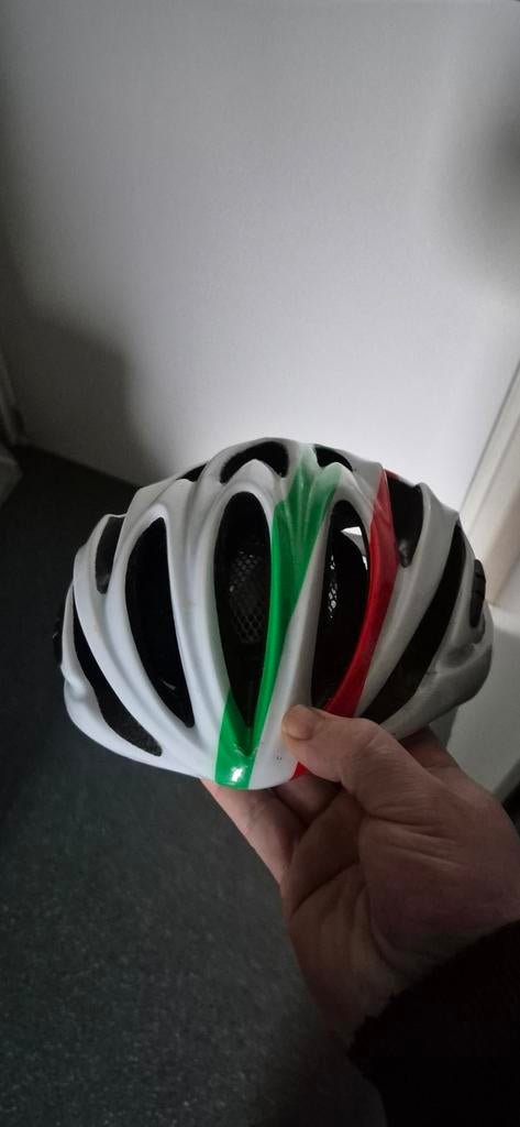 Wielrenhelm - Zo goed als nieuw!, Fietsen en Brommers, Fietsaccessoires | Fietshelmen, Lango, Ophalen of Verzenden, Zo goed als nieuw