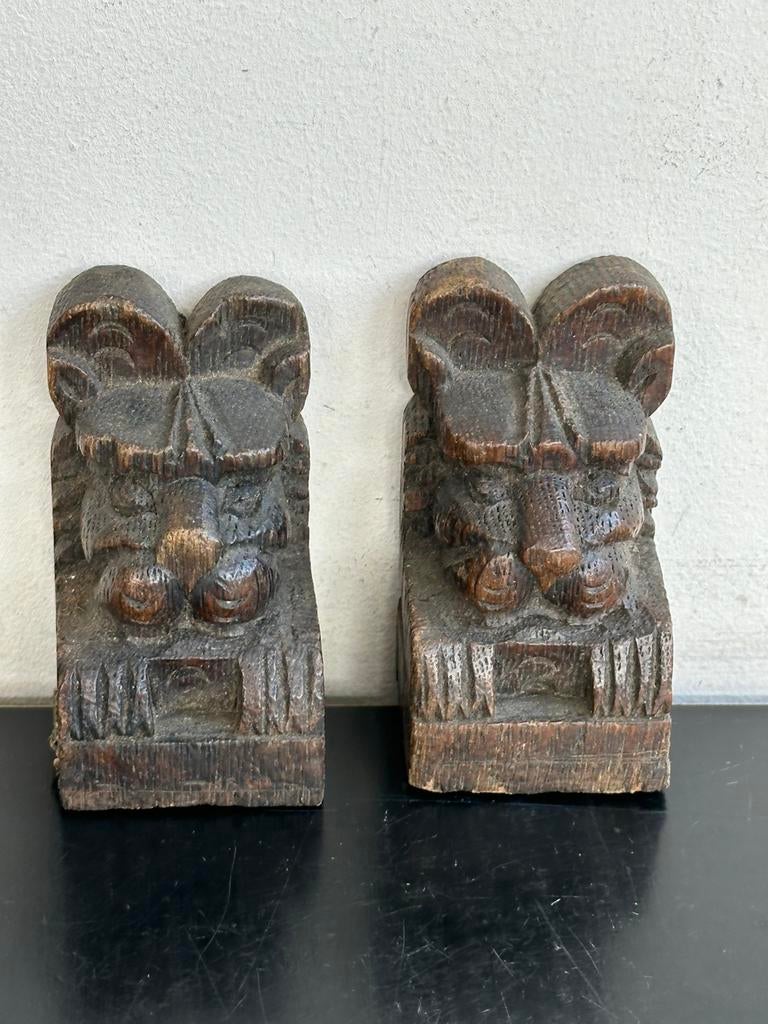 Antiek houtsnijwerk leeuwen kop ornamenten 7.5 cm H, Ophalen of Verzenden
