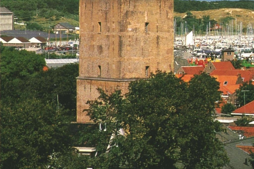 40056	Terschelling	80+ Vuurtoren	 	 Gelopen met postzegel, Ophalen of Verzenden, 1980 tot heden, Gelopen, Waddeneilanden