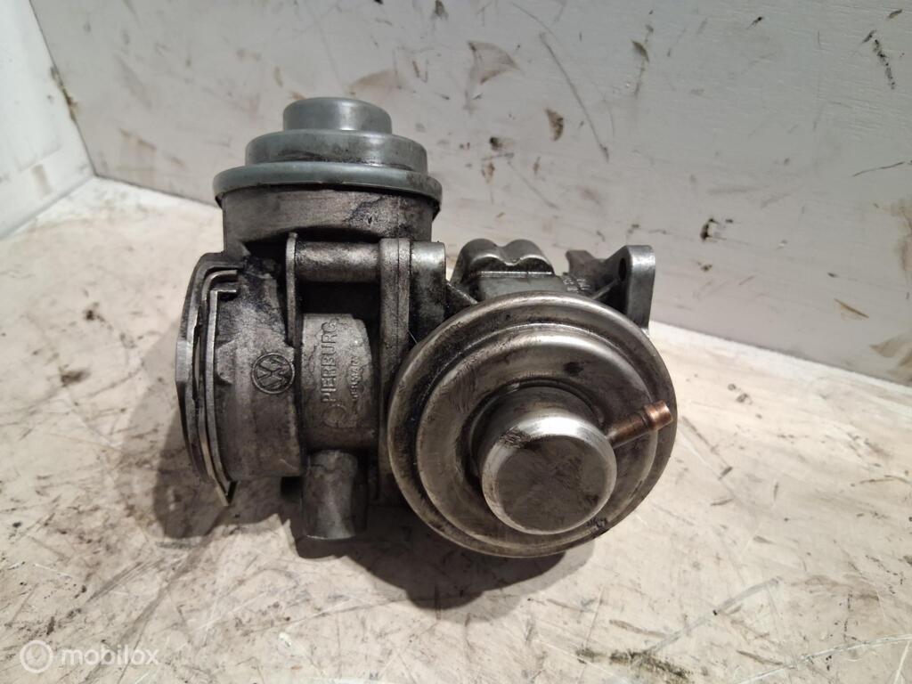 Gasklep huis Audi A3 8P 2.0 TDI  ('03-'12) 038128063G, Auto-onderdelen, Audi, Gebruikt, Audi, Ophalen of Verzenden