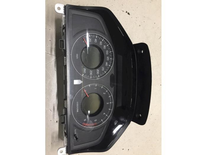Instrumentenpaneel van een Volvo XC60, Auto-onderdelen, Dashboard en Schakelaars, Gebruikt, -, -, Ophalen of Verzenden