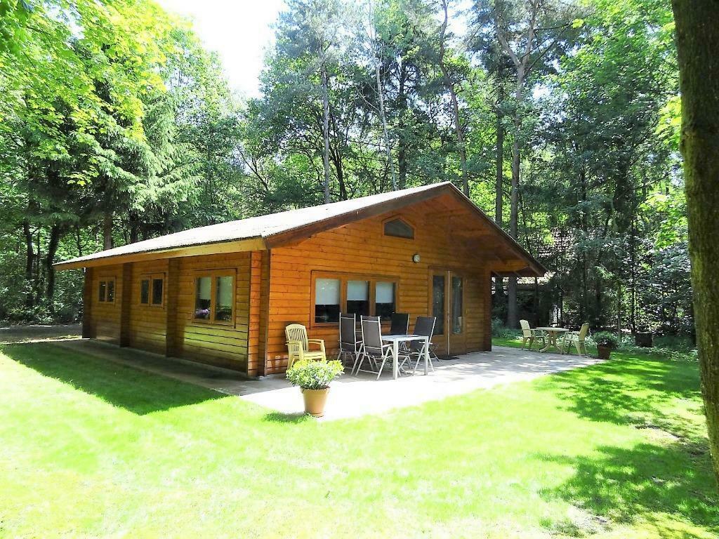 Houten  Natuurhuis Achterhoek Fietsvakantie, Vakantie, In bos, 2 slaapkamers, Recreatiepark, Gelderland en Veluwe