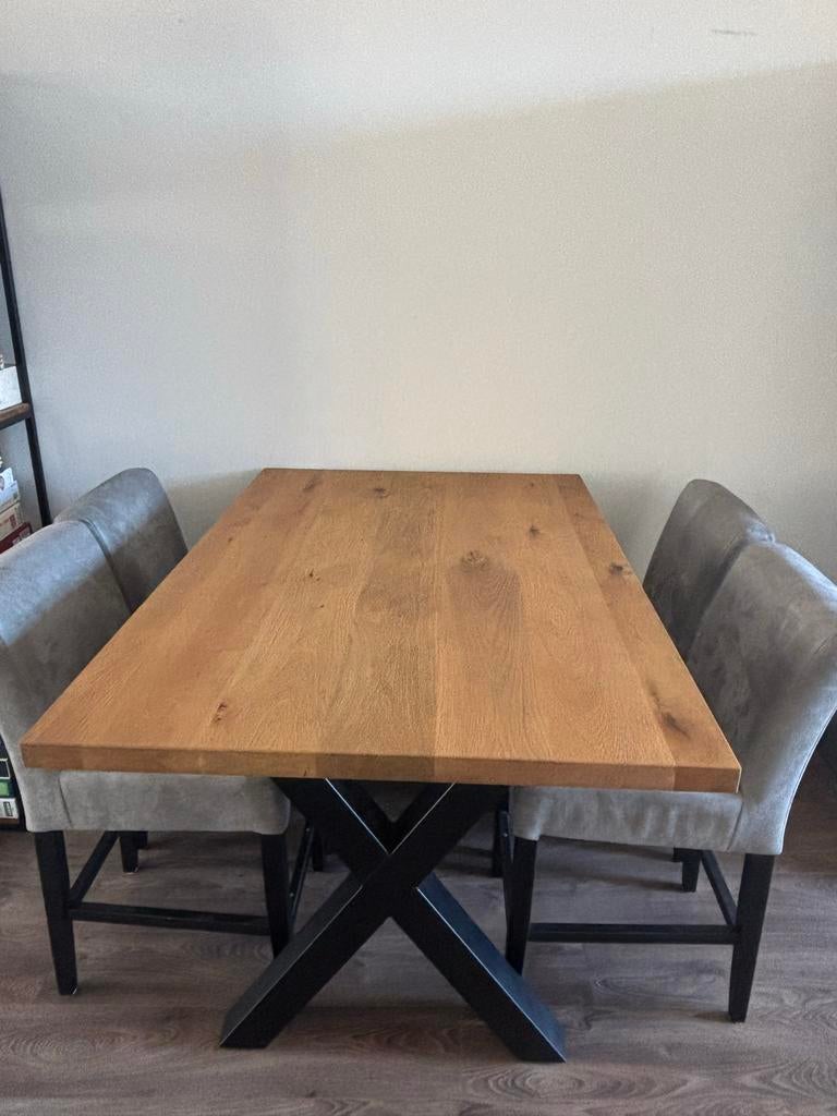 Tafel en 4 stoelen van Woonexpress, Ophalen, Gebruikt, Stof, 50 tot 75 cm