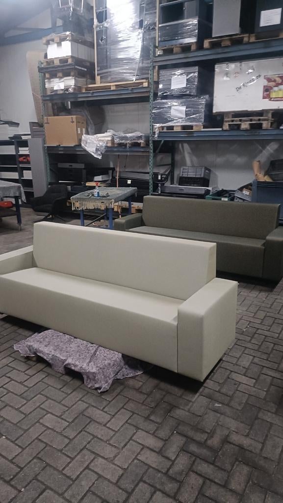 Stijlvolle Rechte Bank - Comfortabel en Modern, Ophalen, R, 75 tot 100 cm, Zo goed als nieuw