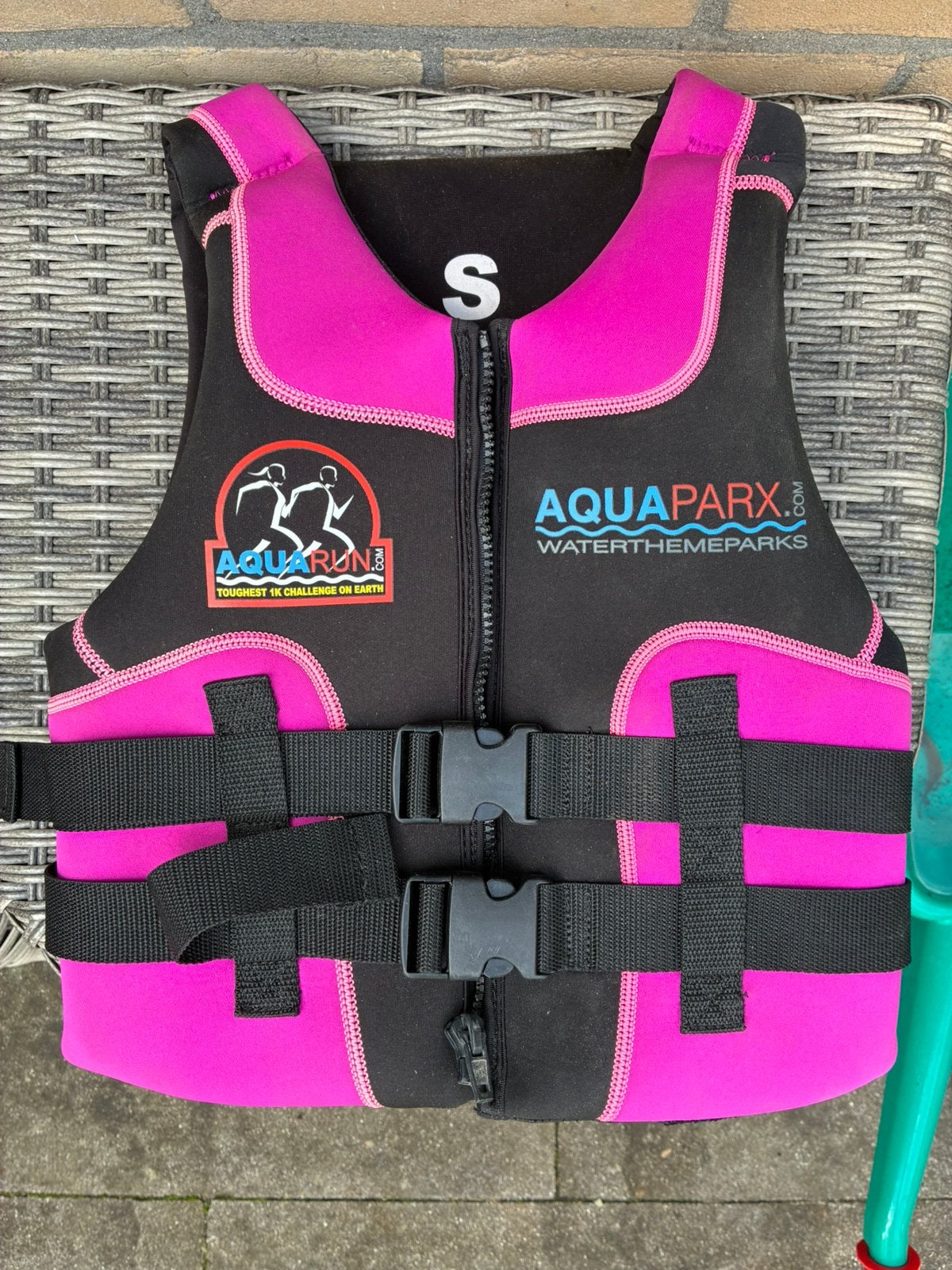 Aquapark zwemvest maat S, Watersport en Boten, Ophalen of Verzenden, Zo goed als nieuw, Kind, Reddingsvest of Zwemvest