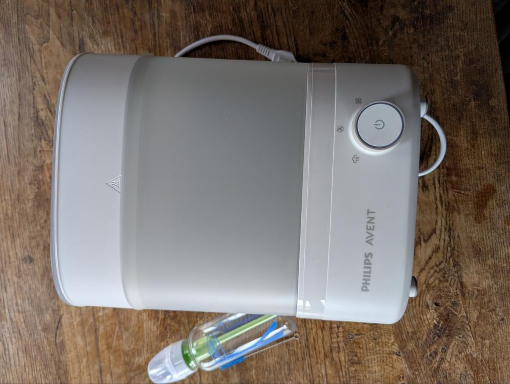 Philips Avent sterilisator en droger + Dr. Brown fles, Ophalen of Verzenden, Zo goed als nieuw, Sterilisator