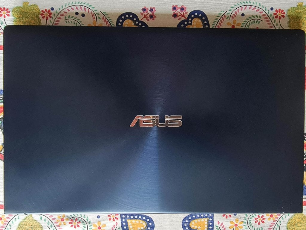Mooie ASUS Zenbook RX433FA met Windows 11 Pro en 512GB SSD, 2 tot 3 Ghz, Qwerty, 8 GB, ASUS