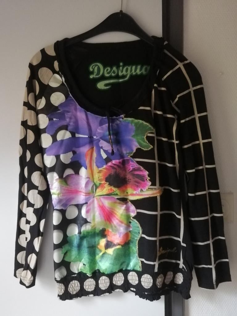shirt desigual M, Maat 38/40 (M), Overige kleuren, Ophalen of Verzenden, Zo goed als nieuw