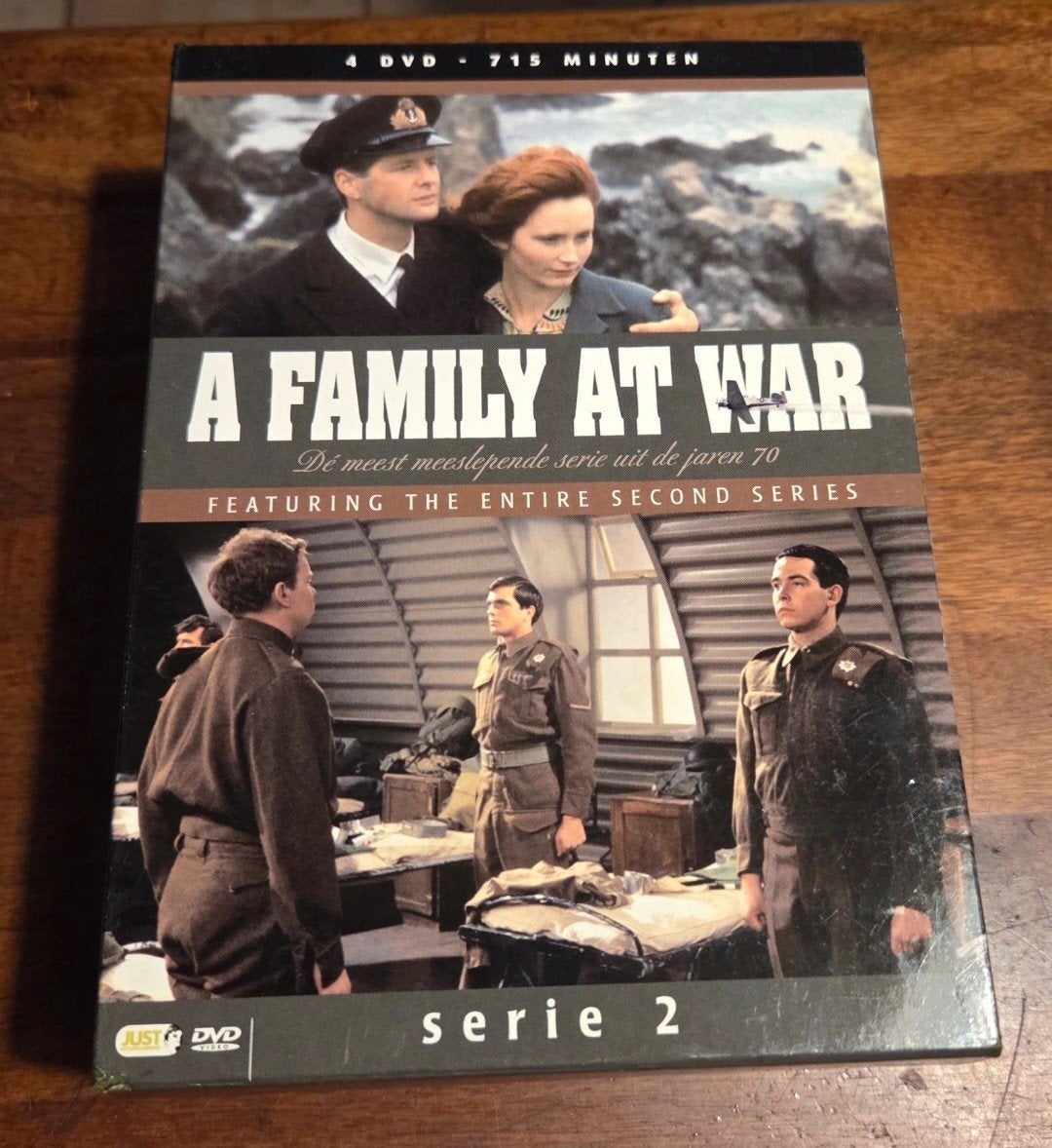 A Family at War: Serie 2 - DVD Boxset, Vanaf 12 jaar, Ophalen of Verzenden, Zo goed als nieuw, Nederlands