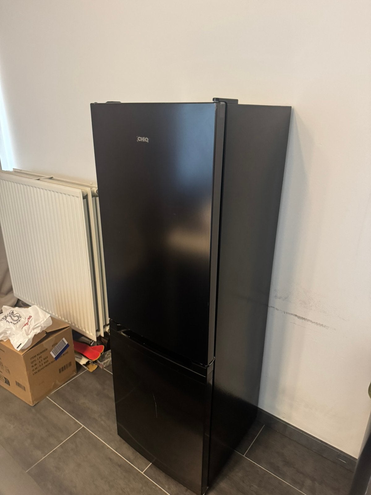 Chiq koelkast/vriezer, 200 liter of meer, Zo goed als nieuw, Met vriesvak, 160 cm of meer