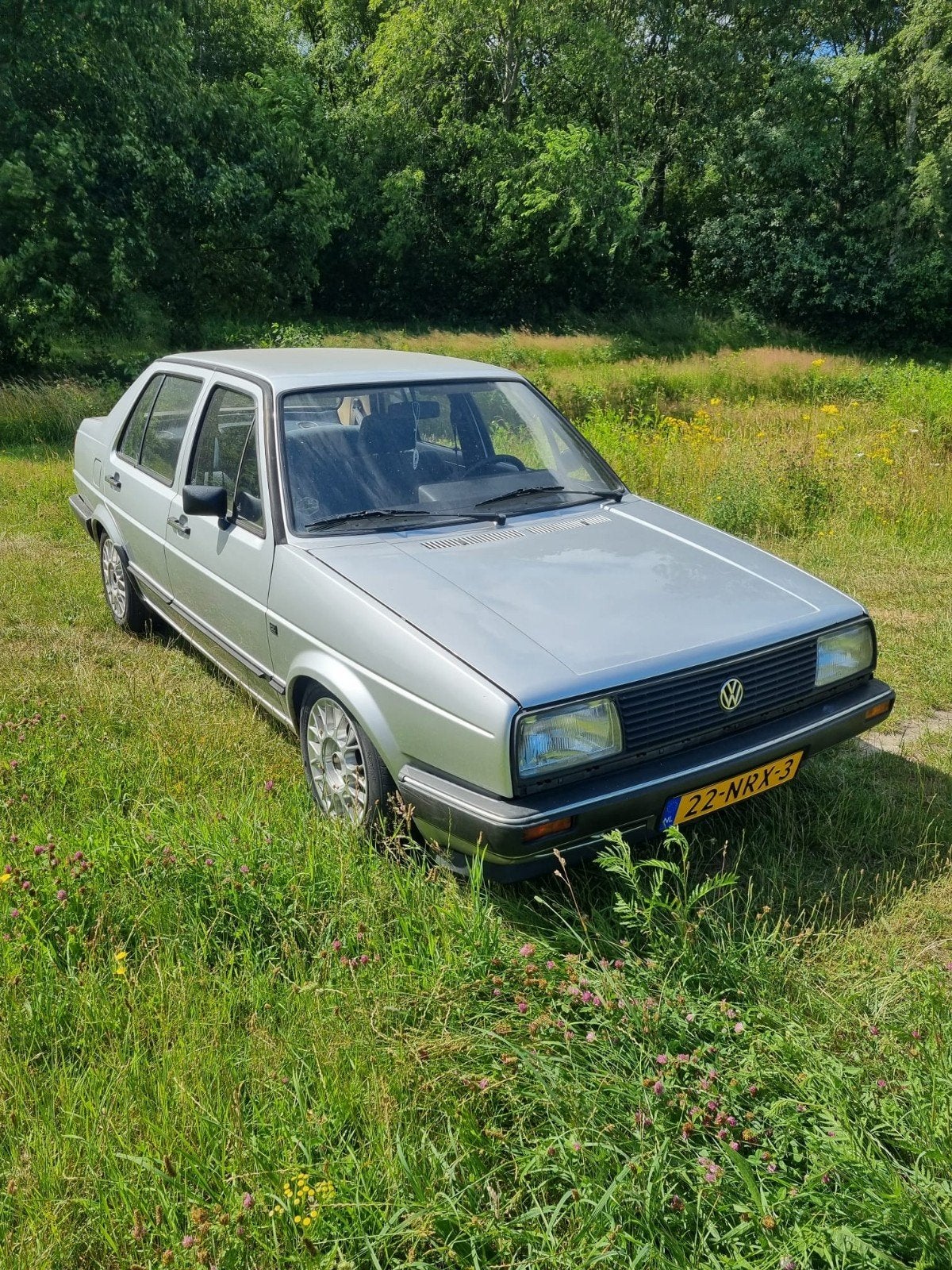 Jetta 5 DRS 1.3 CL 1984 Grijs 2 JAAR APK INRUIL MOGELIJK, Voorwielaandrijving, Stof, 54 pk, Bedrijf