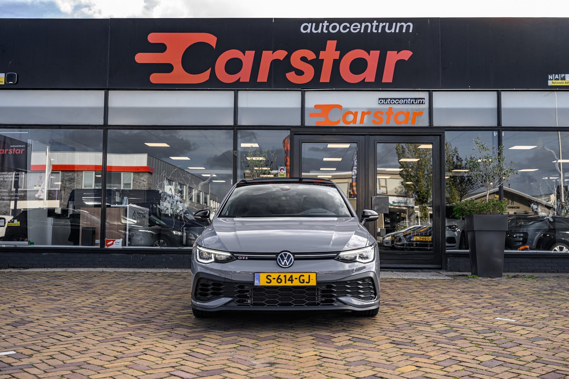 Volkswagen Golf 2.0 TSI GTI|Clubsport | Pano | Cam |, Gebruikt, 1984 cc, 14 km/l, Golf