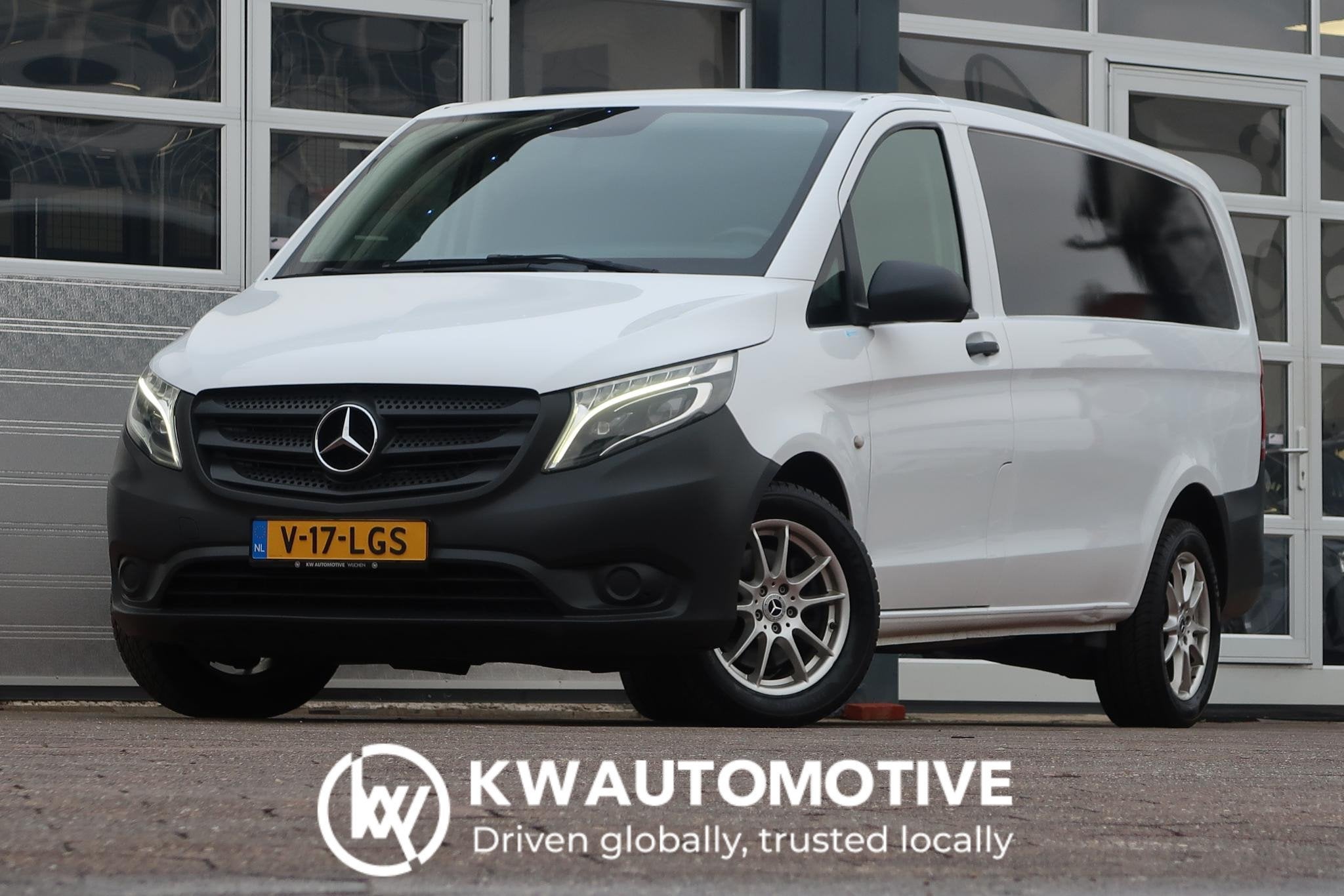 Mercedes-Benz Vito 119 CDI Lang 4X4/ AUT/ LED/ CAMERA/ CRUIS, Auto's, Bestelauto's, Automaat, Gebruikt, Euro 6, 2000 kg
