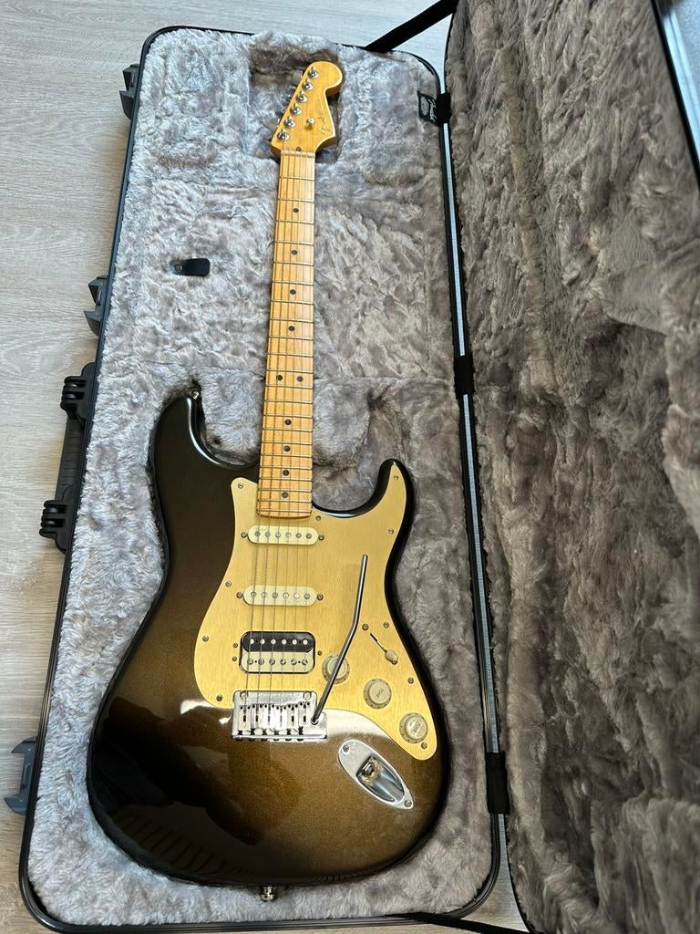 Fender Stratocaster American Ultra Texas Tea HSS, Muziek en Instrumenten, Ophalen, Zo goed als nieuw, Solid body, Fender