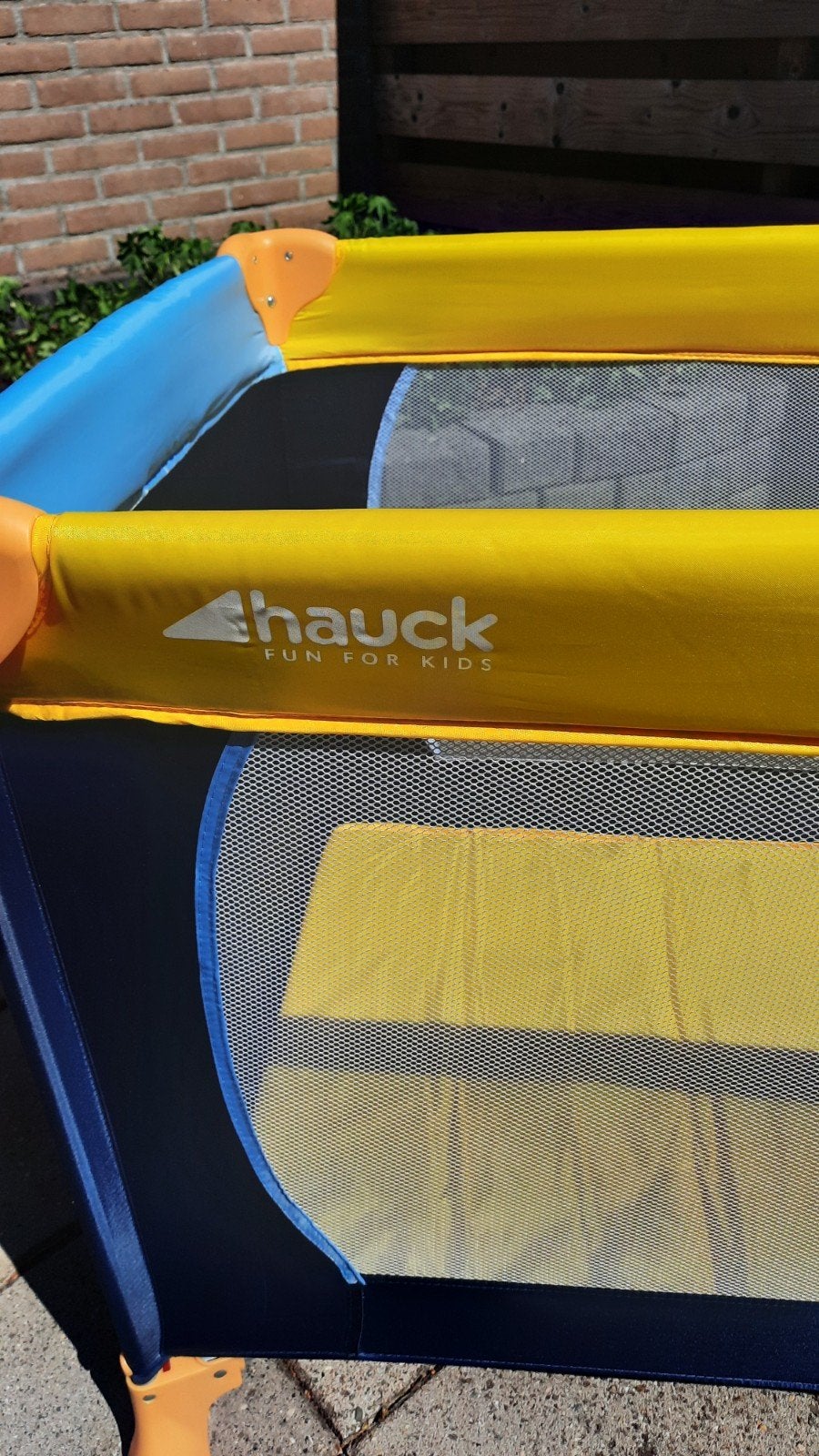 HAUCK CAMPINGLEDIKANT NIEUW-EXTRA DIK MATRAS  ERBIJ GEKOCHT!, Ophalen, Zo goed als nieuw, Reisbedje
